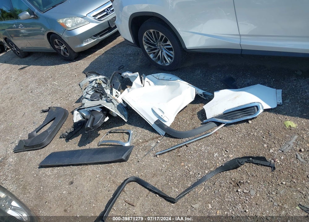 2017 GMC ACADIA SLE-1 VIN: 1GKKNRLA0HZ297799