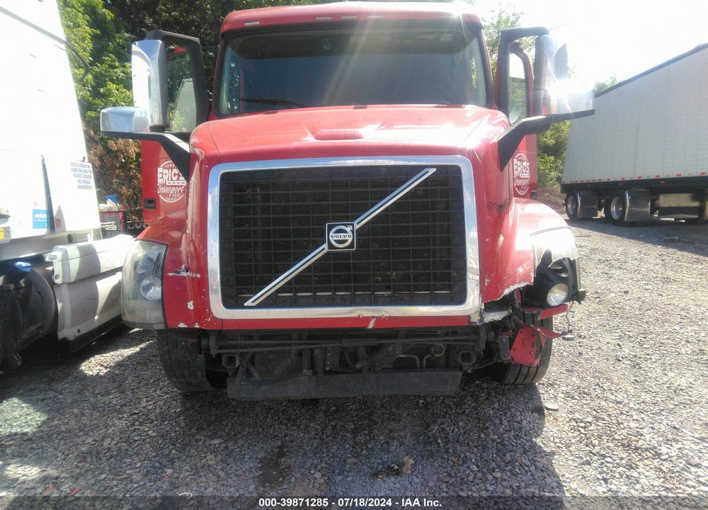 2015 VOLVO VN VNL VIN: 4V4NC9EH0FN912241