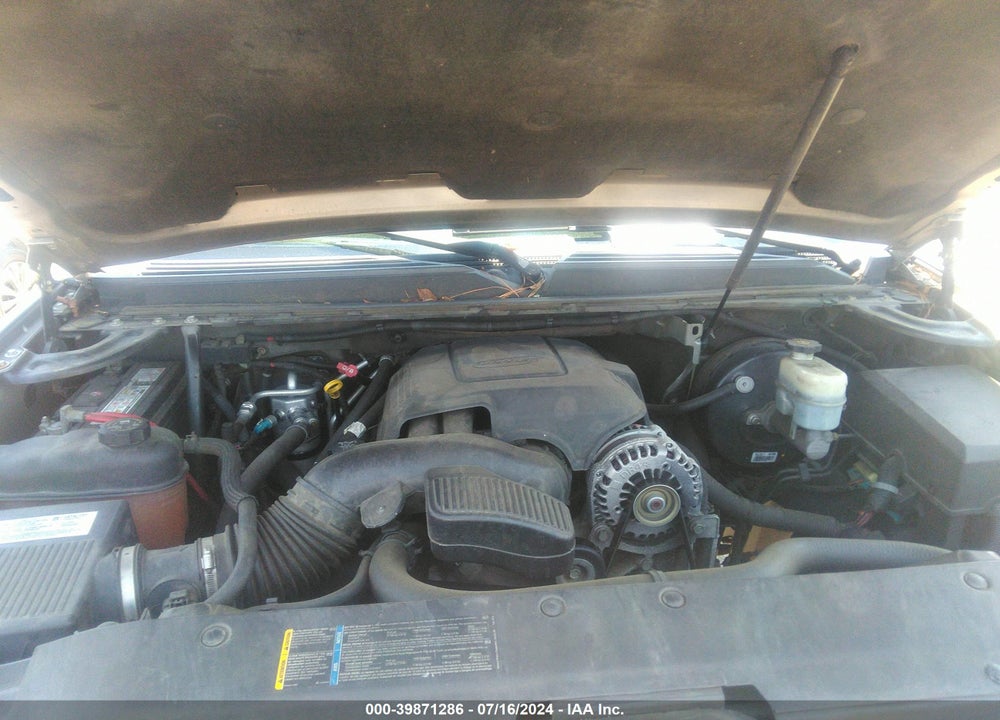 2007 CHEVROLET SUBURBAN 1500 LS VIN: 3GNFC16037G313782