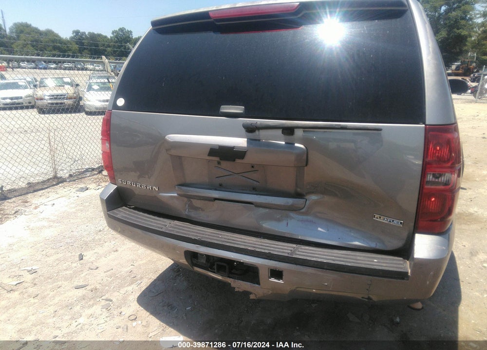 2007 CHEVROLET SUBURBAN 1500 LS VIN: 3GNFC16037G313782