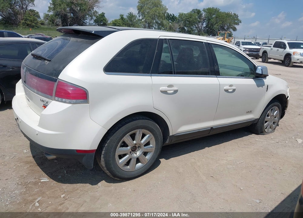 2008 LINCOLN MKX VIN: 2LMDU88C88BJ37104