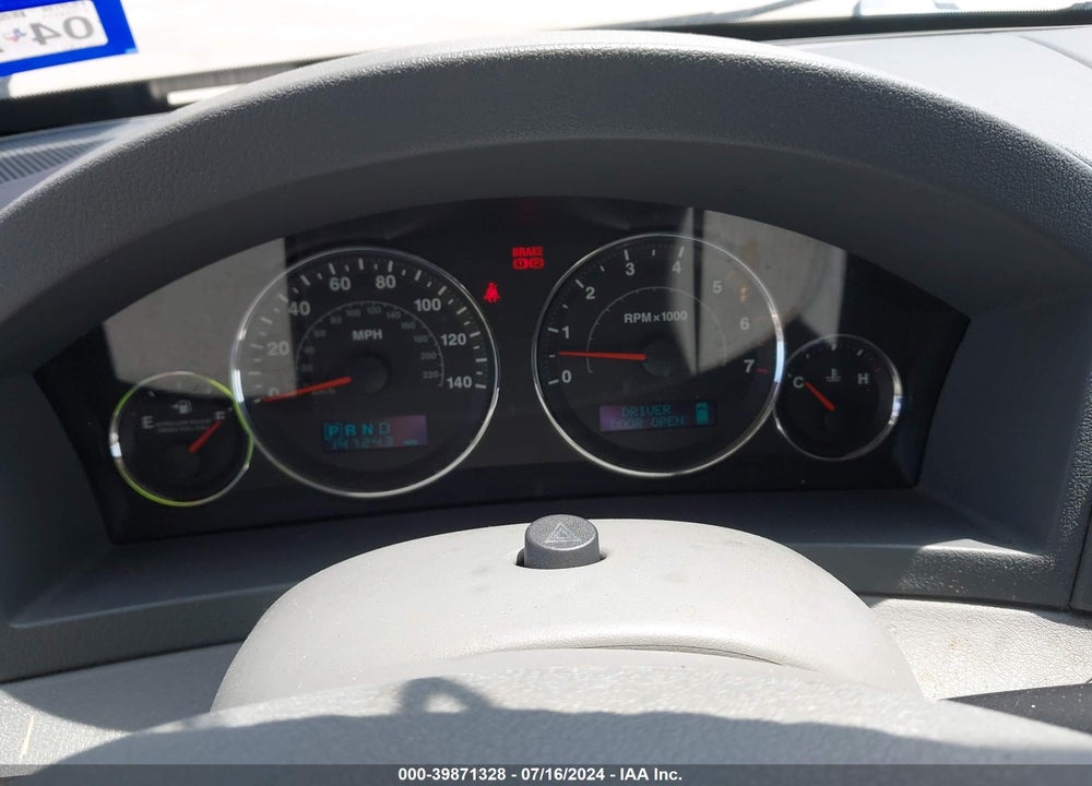 2007 JEEP GRAND CHEROKEE LIMITED VIN: 1J8HR58MX7C666846