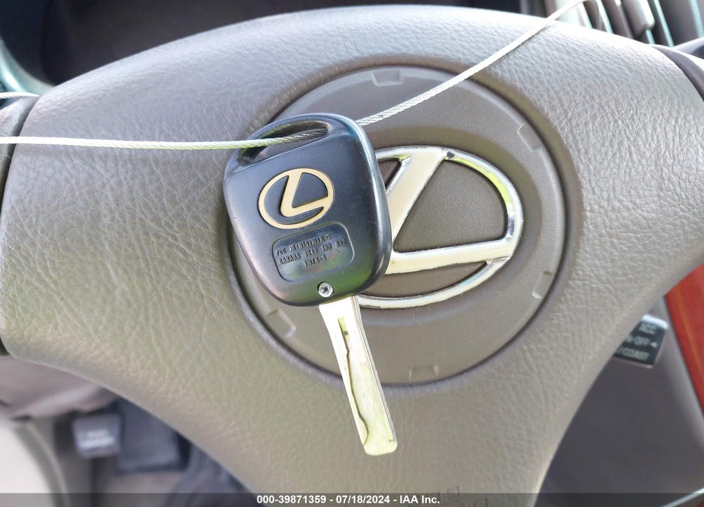 2002 LEXUS RX 300 VIN: JTJHF10U220262998