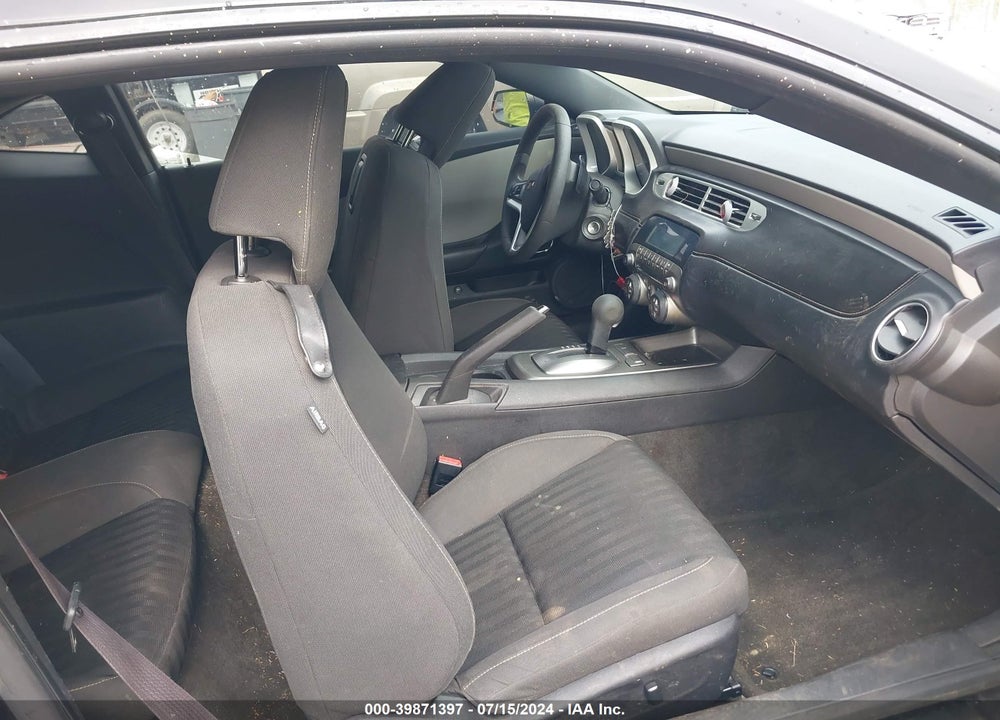 2015 CHEVROLET CAMARO 2LS VIN: 2G1FB1E38F9181076