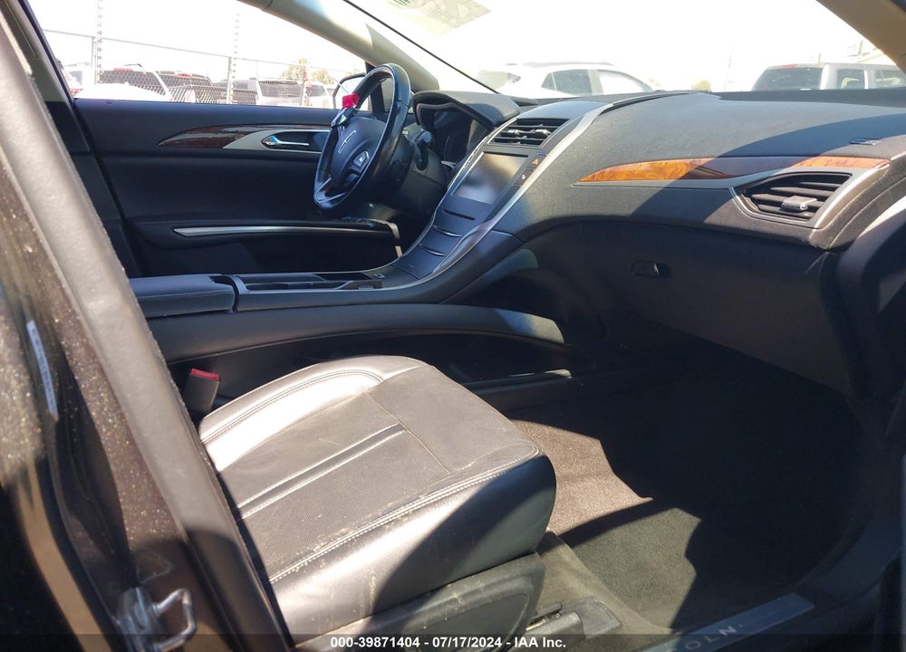 2015 LINCOLN MKZ VIN: 3LN6L2GK9FR627904