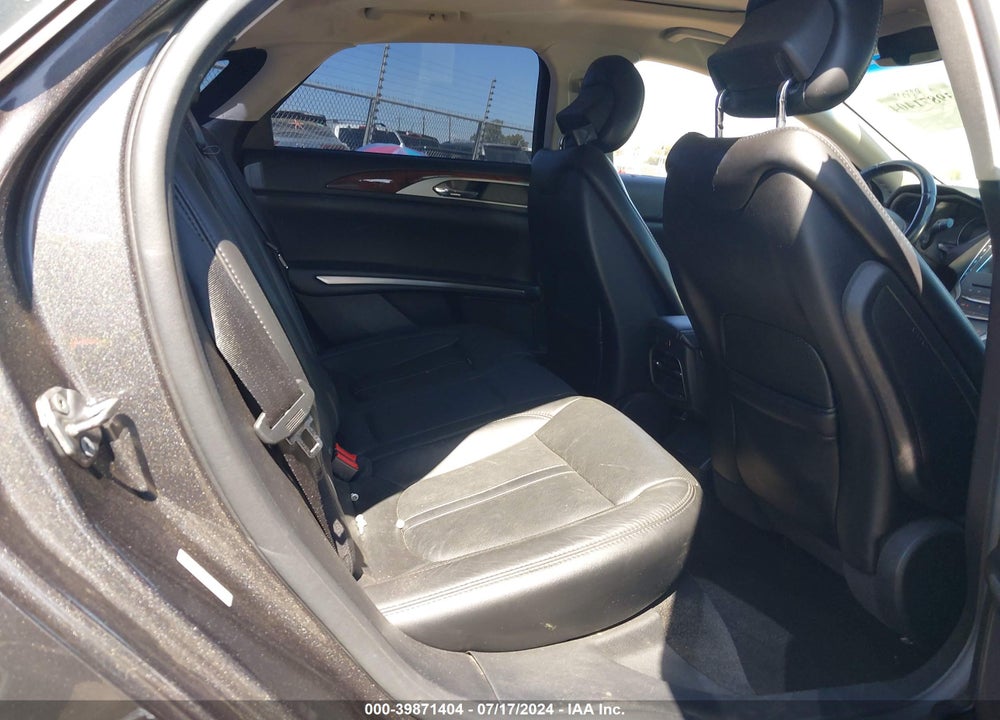 2015 LINCOLN MKZ VIN: 3LN6L2GK9FR627904