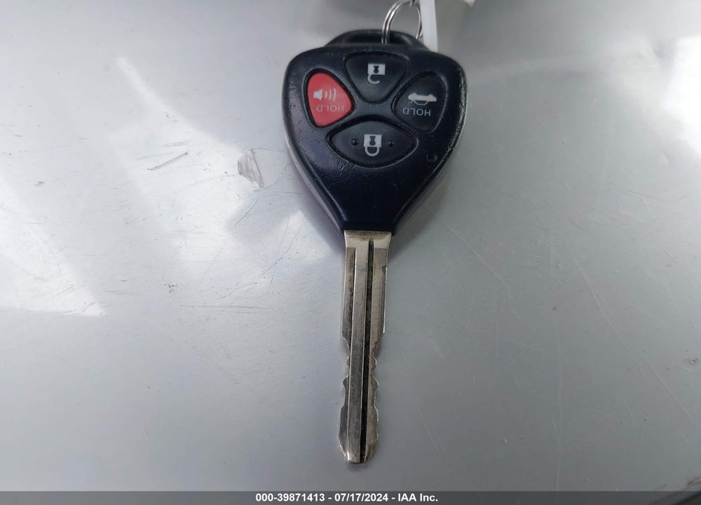 2008 TOYOTA CAMRY LE VIN: 4T4BE46K48R042879