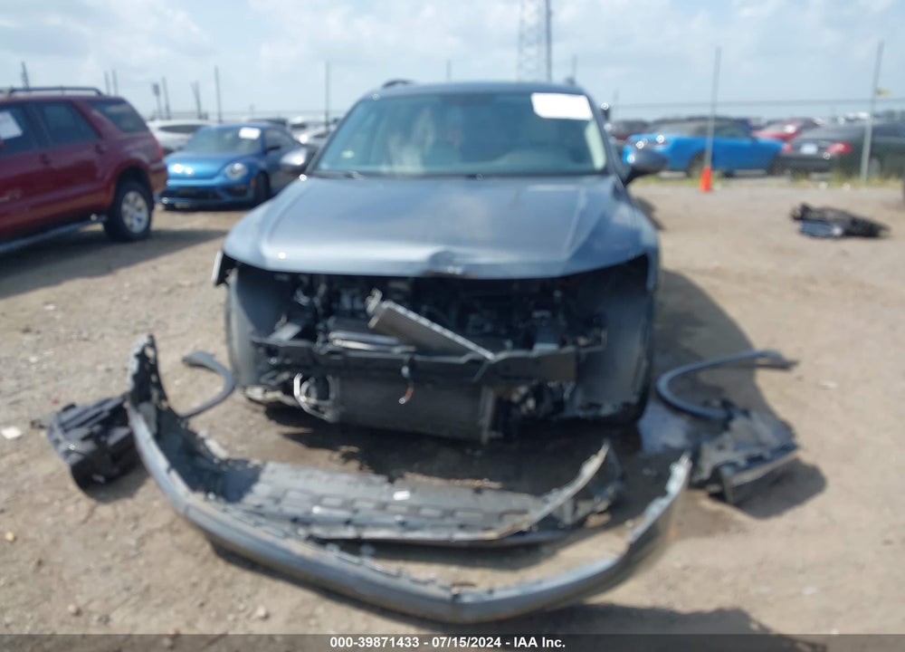 2018 VOLKSWAGEN TIGUAN 2.0T SE/2.0T SEL VIN: 3VV3B7AX5JM171287