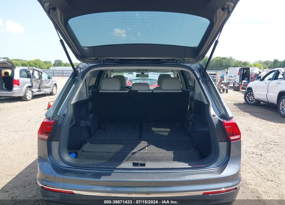 2018 VOLKSWAGEN TIGUAN 2.0T SE/2.0T SEL VIN: 3VV3B7AX5JM171287