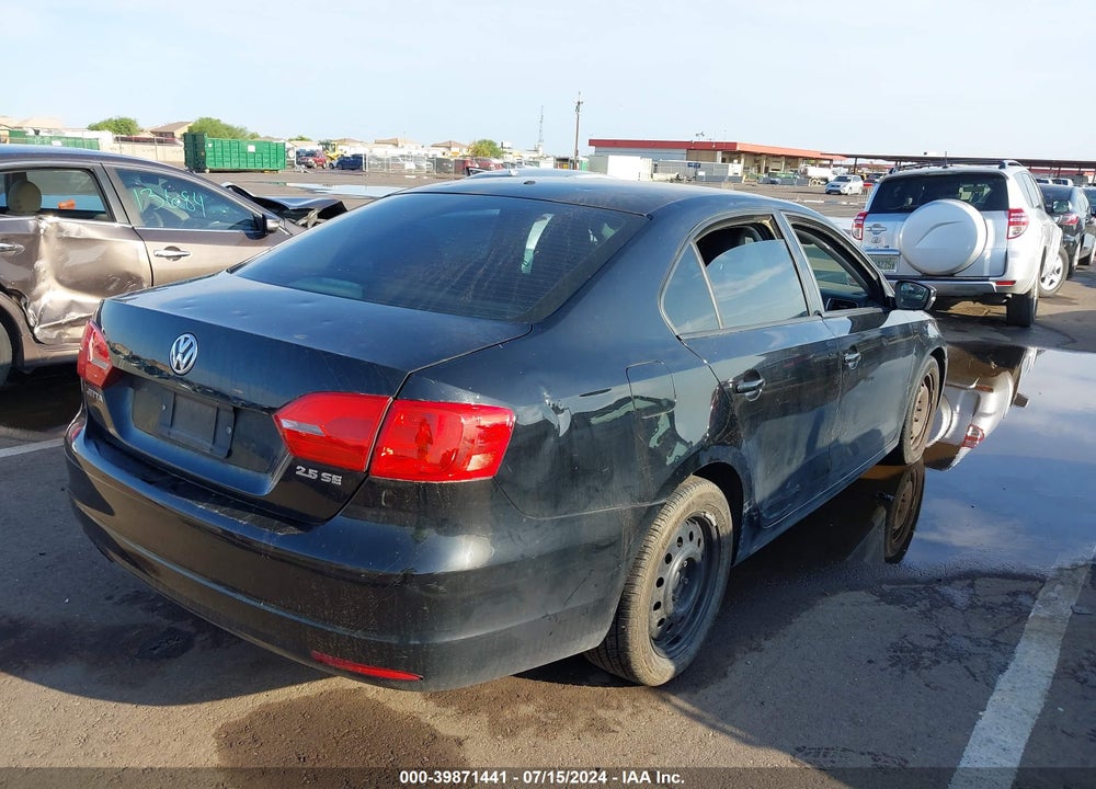 2012 VOLKSWAGEN JETTA 2.5L SE VIN: 3VWDP7AJ0CM366617