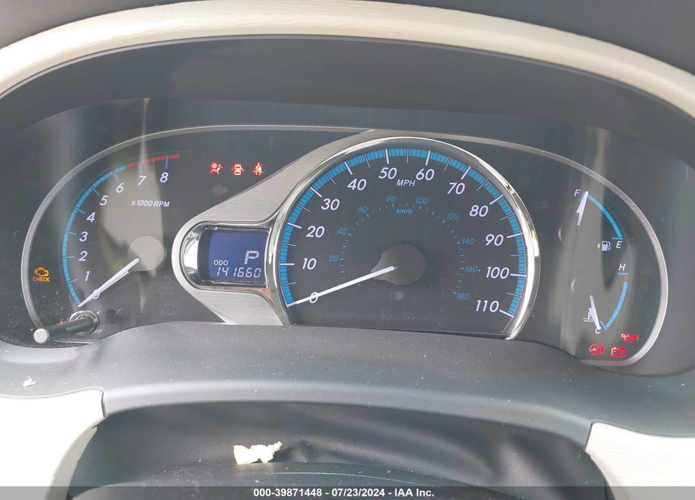 2011 TOYOTA SIENNA XLE V6 VIN: 5TDYK3DC1BS024102