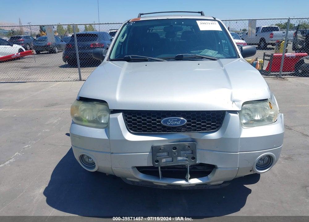 2005 FORD ESCAPE LIMITED VIN: 1FMYU04145KC50651