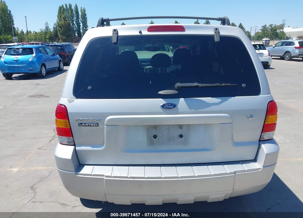 2005 FORD ESCAPE LIMITED VIN: 1FMYU04145KC50651