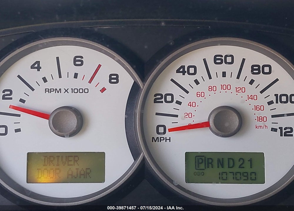 2005 FORD ESCAPE LIMITED VIN: 1FMYU04145KC50651