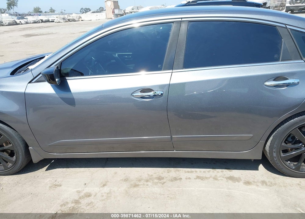 2017 NISSAN ALTIMA 2.5 SR VIN: 1N4AL3AP0HC268099