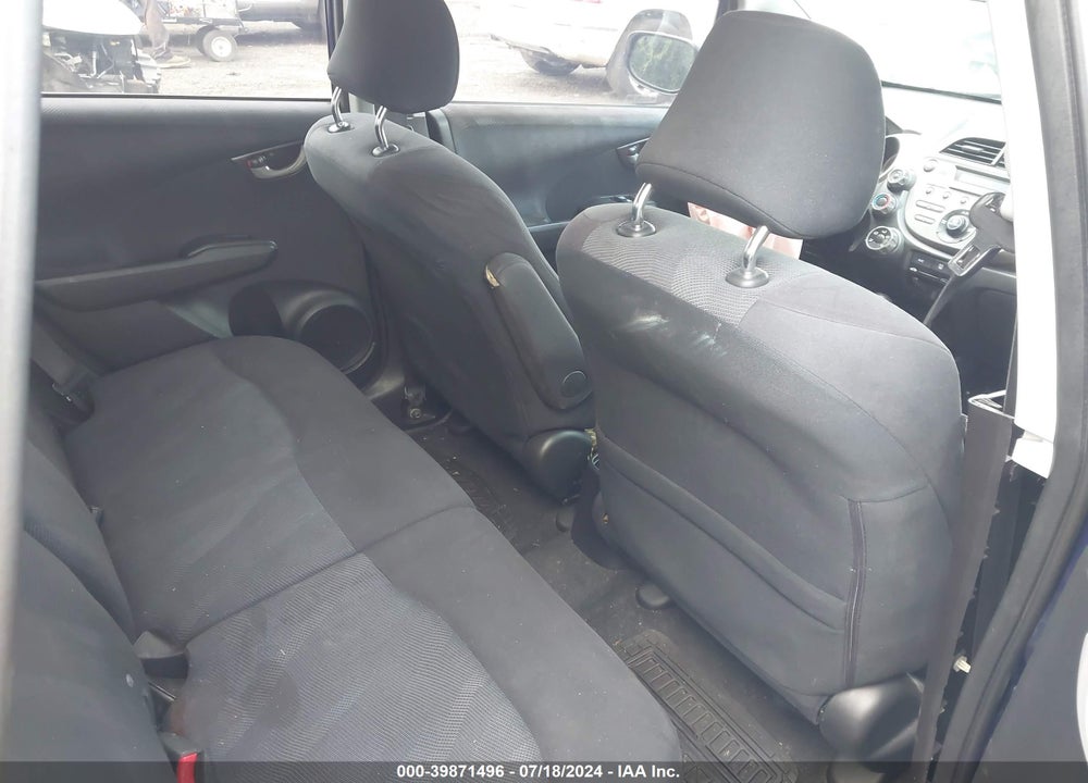 2011 HONDA FIT SPORT VIN: JHMGE8H59BC019712