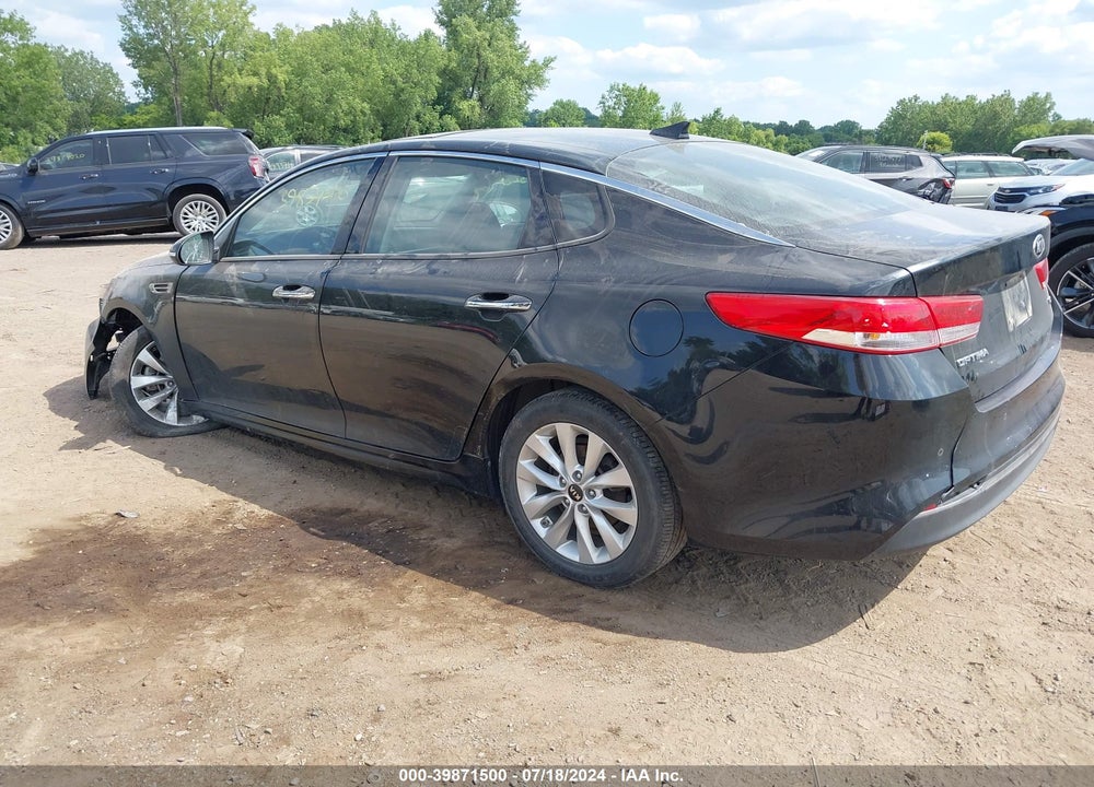 2017 KIA OPTIMA EX VIN: 5XXGU4L38HG151114