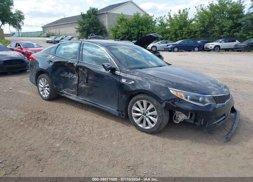 2017 KIA OPTIMA EX VIN: 5XXGU4L38HG151114