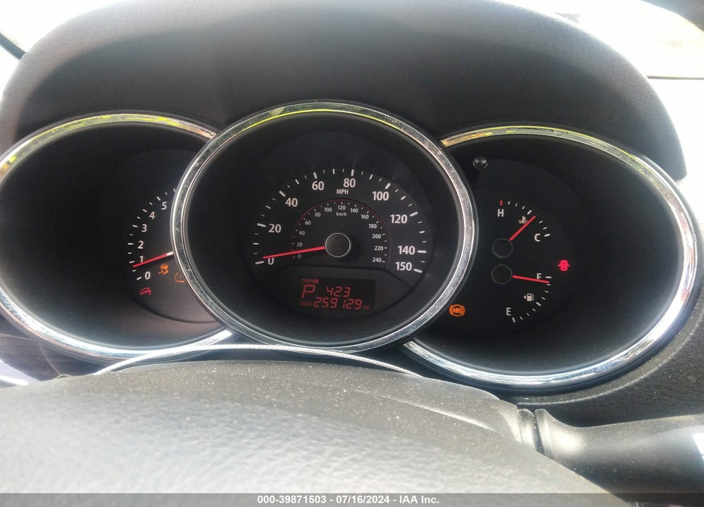 2011 KIA SORENTO EX V6 VIN: 5XYKUDA21BG036510