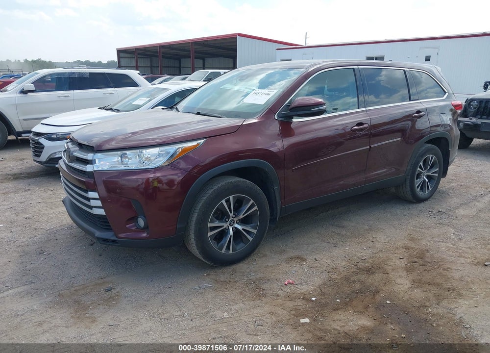 2019 TOYOTA HIGHLANDER LE PLUS VIN: 5TDBZRFH4KS942942