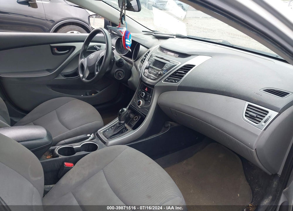 2016 HYUNDAI ELANTRA SE VIN: 5NPDH4AEXGH664542