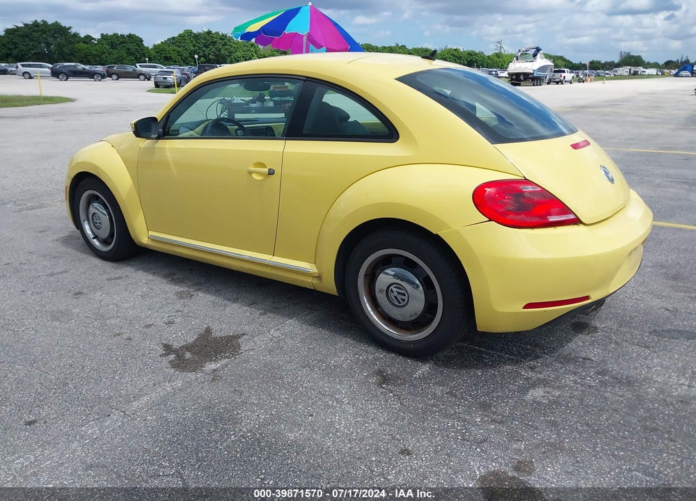 2012 VOLKSWAGEN BEETLE 2.5L VIN: 3VWJP7ATXCM658831