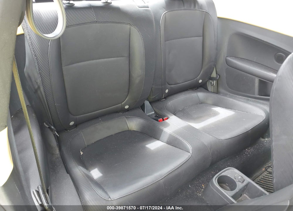 2012 VOLKSWAGEN BEETLE 2.5L VIN: 3VWJP7ATXCM658831