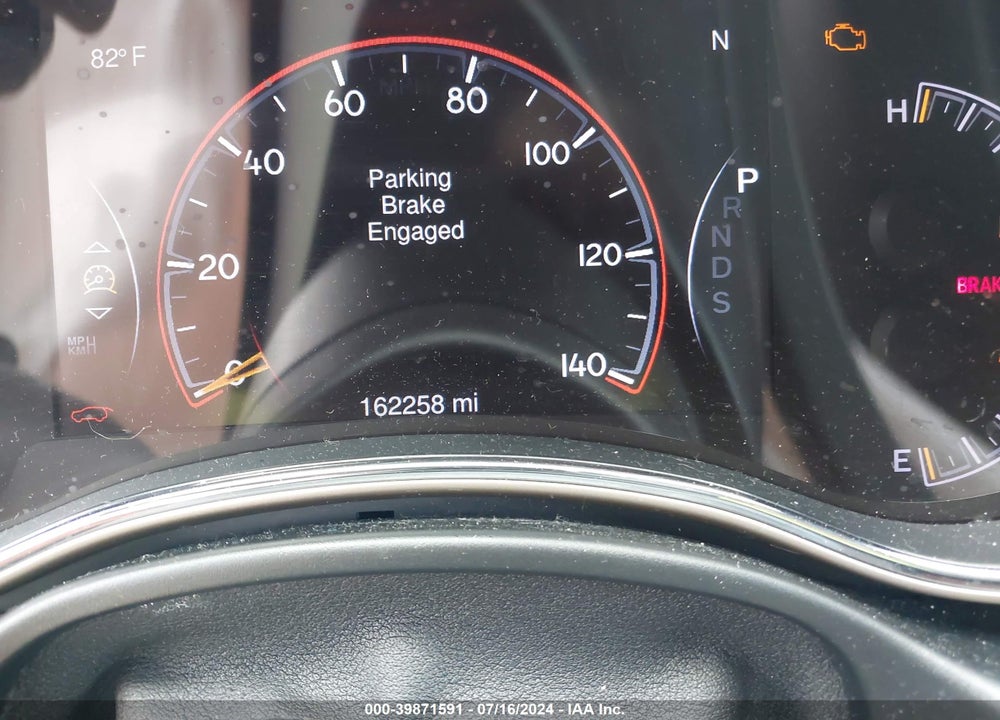 2015 JEEP GRAND CHEROKEE LIMITED VIN: 1C4RJFBG4FC680252
