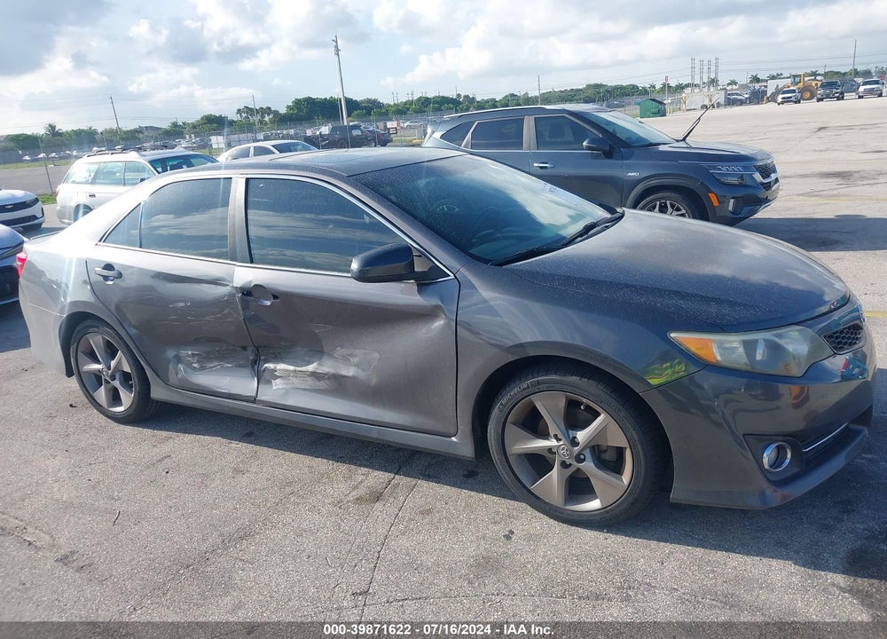 2014 TOYOTA CAMRY SE VIN: 4T1BF1FK0EU340654