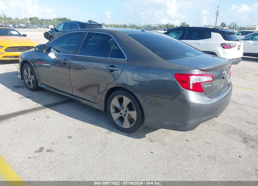 2014 TOYOTA CAMRY SE VIN: 4T1BF1FK0EU340654