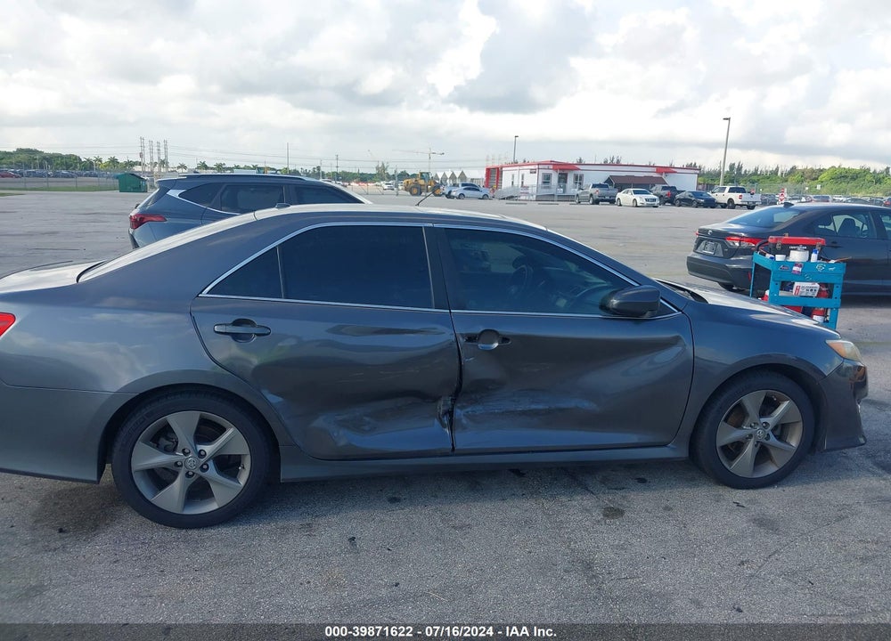 2014 TOYOTA CAMRY SE VIN: 4T1BF1FK0EU340654