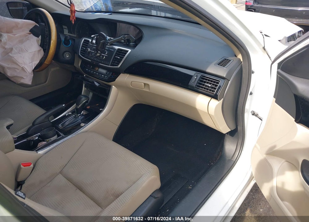 2017 HONDA ACCORD LX VIN: 1HGCR2F35HA183712