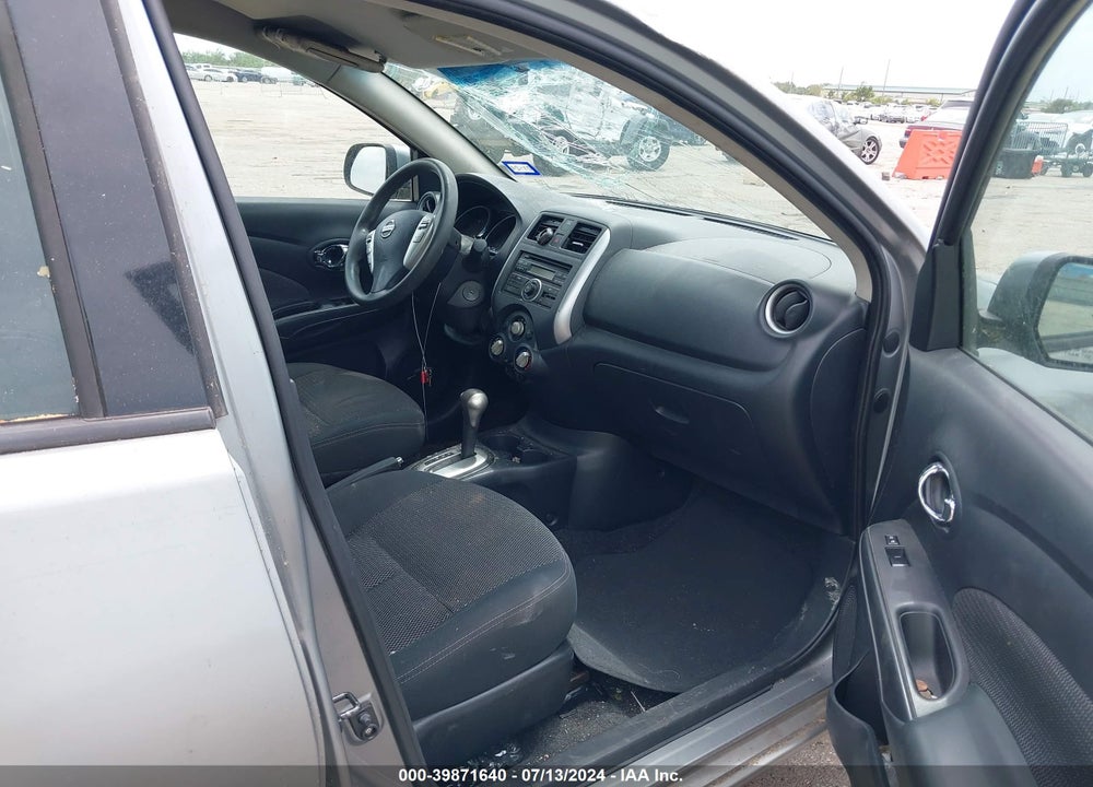2014 NISSAN VERSA 1.6 SV VIN: 3N1CN7AP5EL820087