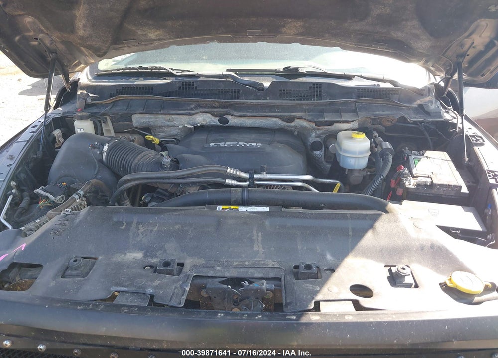 2015 RAM 2500 TRADESMAN VIN: 3C6UR5CJ9FG586914