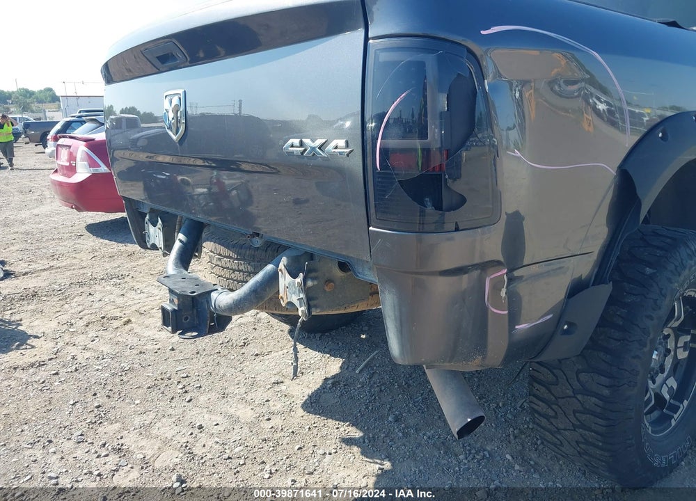 2015 RAM 2500 TRADESMAN VIN: 3C6UR5CJ9FG586914