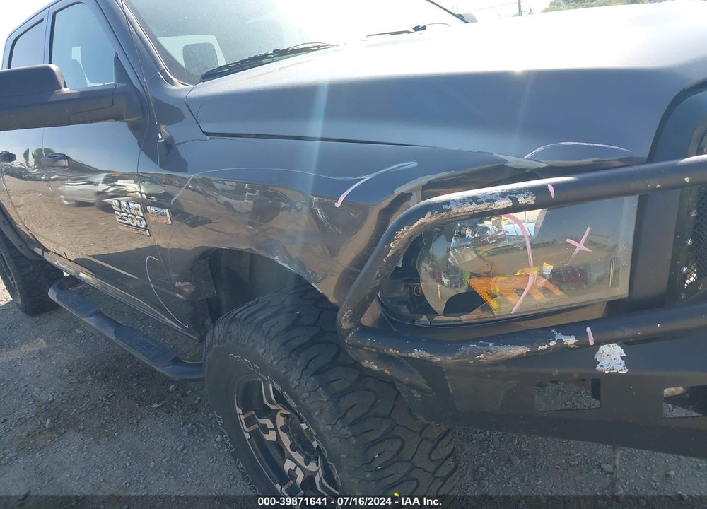 2015 RAM 2500 TRADESMAN VIN: 3C6UR5CJ9FG586914