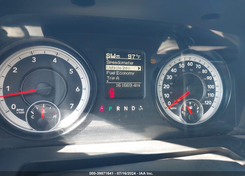 2015 RAM 2500 TRADESMAN VIN: 3C6UR5CJ9FG586914