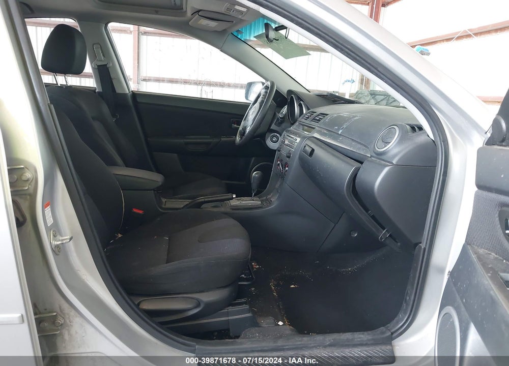 2007 MAZDA 3 S SPORT VIN: JM1BK323071753141