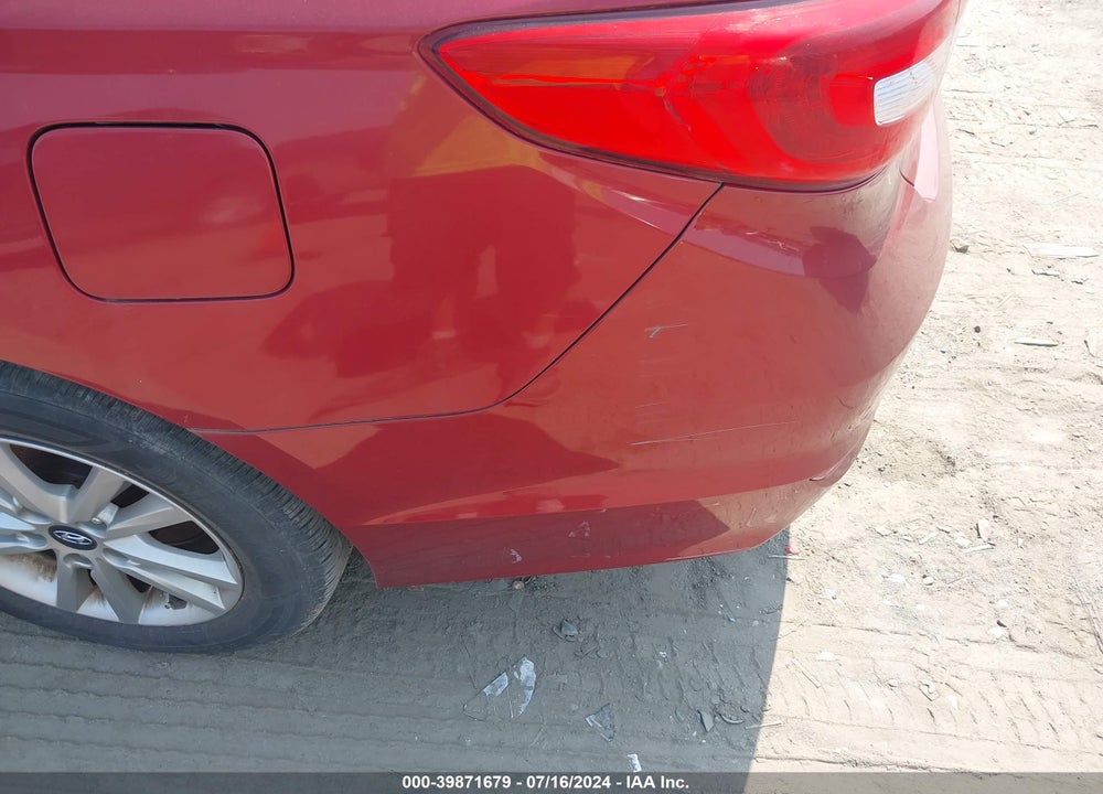 2015 HYUNDAI SONATA SE VIN: 5NPE24AF0FH034333