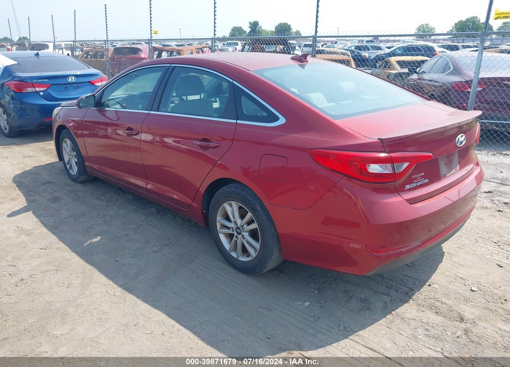 2015 HYUNDAI SONATA SE VIN: 5NPE24AF0FH034333