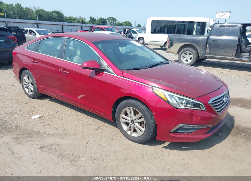 2015 HYUNDAI SONATA SE VIN: 5NPE24AF0FH034333