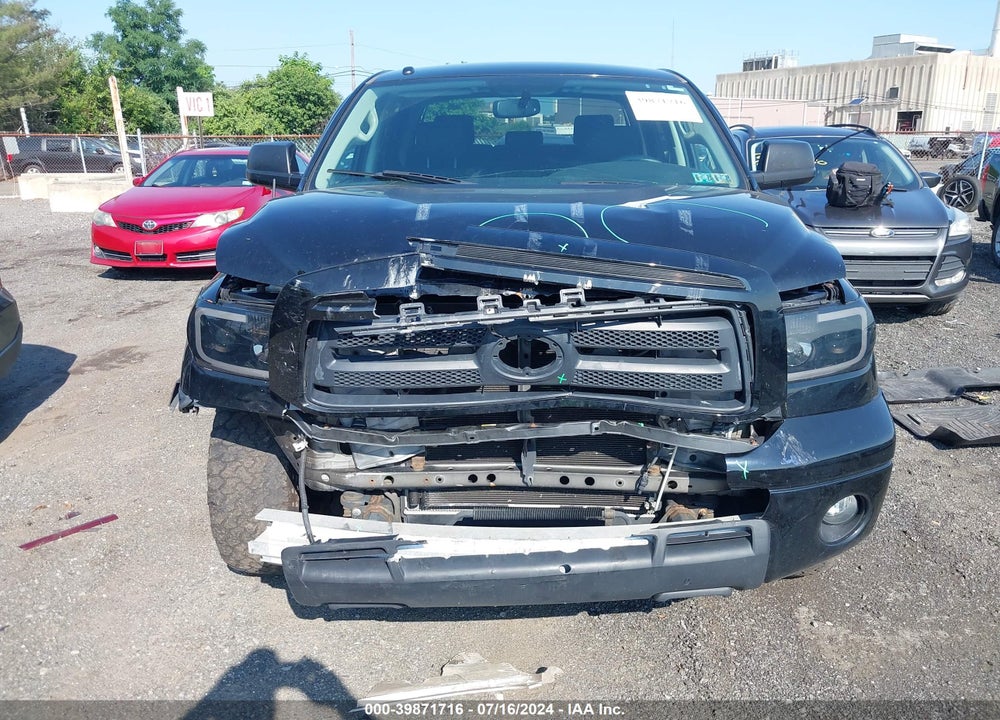 2012 TOYOTA TUNDRA GRADE 5.7L V8 VIN: 5TFDY5F18CX233370