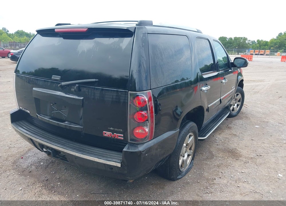 2007 GMC YUKON DENALI VIN: 1GKFK63887J245811