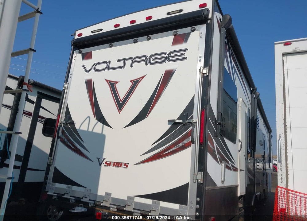 2016 DUTCHMAN VOLTAGE V M-3005 VIN: 4YDF33029GZ990346