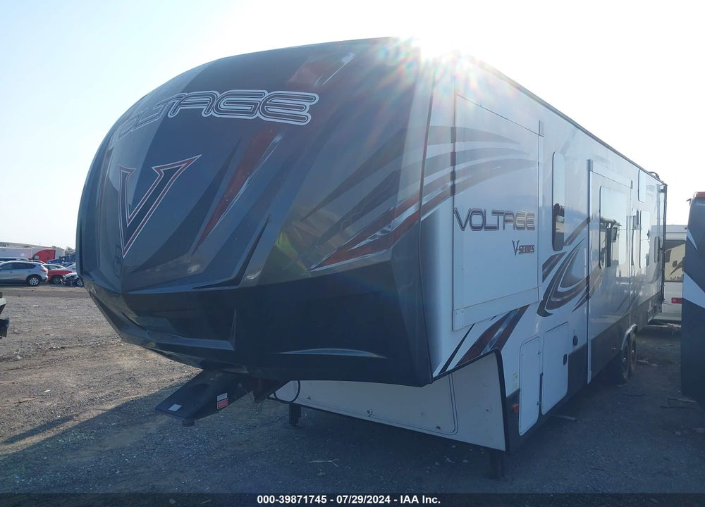 2016 DUTCHMAN VOLTAGE V M-3005 VIN: 4YDF33029GZ990346