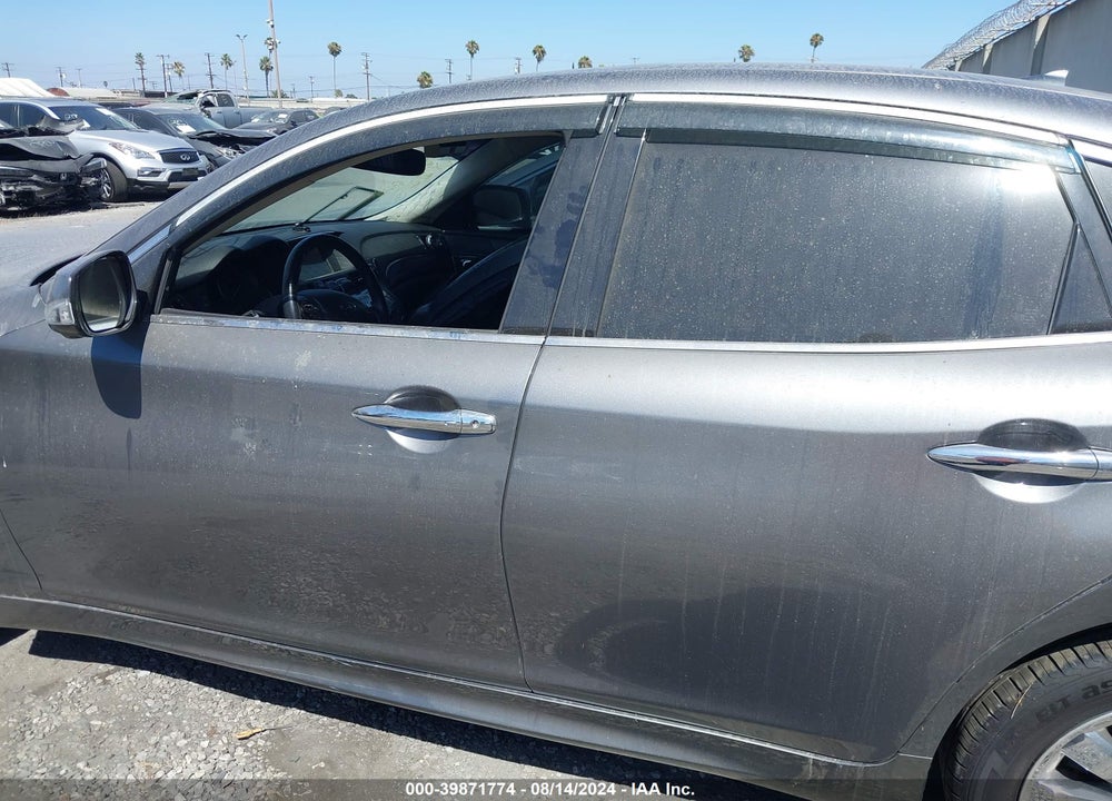 2015 INFINITI Q70 3.7 VIN: JN1BY1AP4FM541334