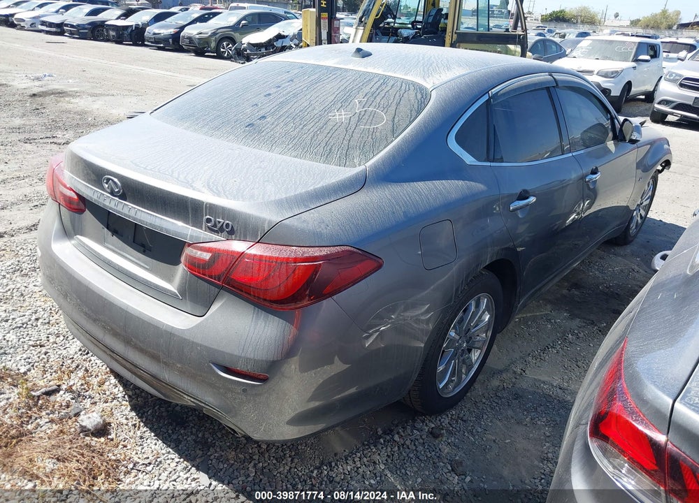 2015 INFINITI Q70 3.7 VIN: JN1BY1AP4FM541334