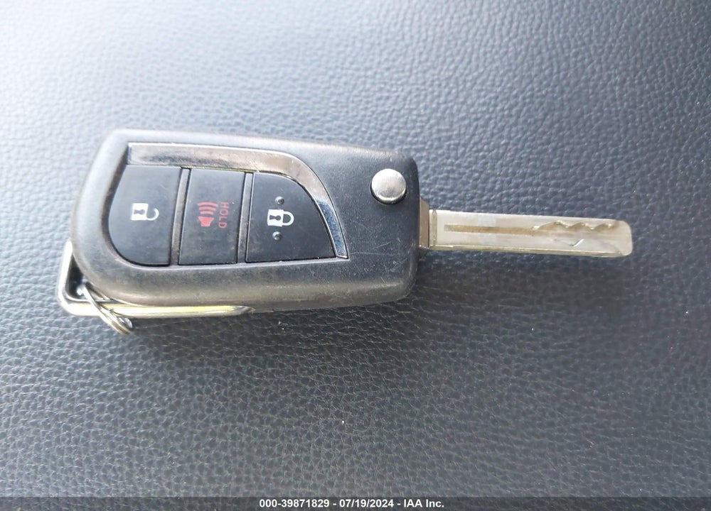2020 TOYOTA RAV4 LE VIN: 2T3G1RFV8LW090758