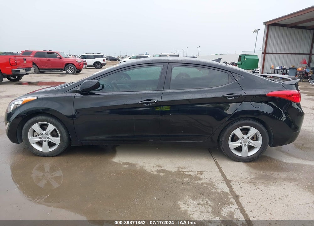 2013 HYUNDAI ELANTRA GLS VIN: KMHDH4AE5DU787405