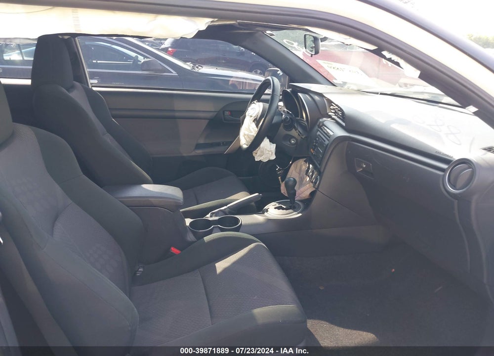 2013 SCION TC VIN: JTKJF5C72D3052221